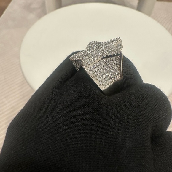 925 Sterling Silver Star Ring Size 7 Minimalist Pinky Ring Solid Silver - Picture 3 of 4